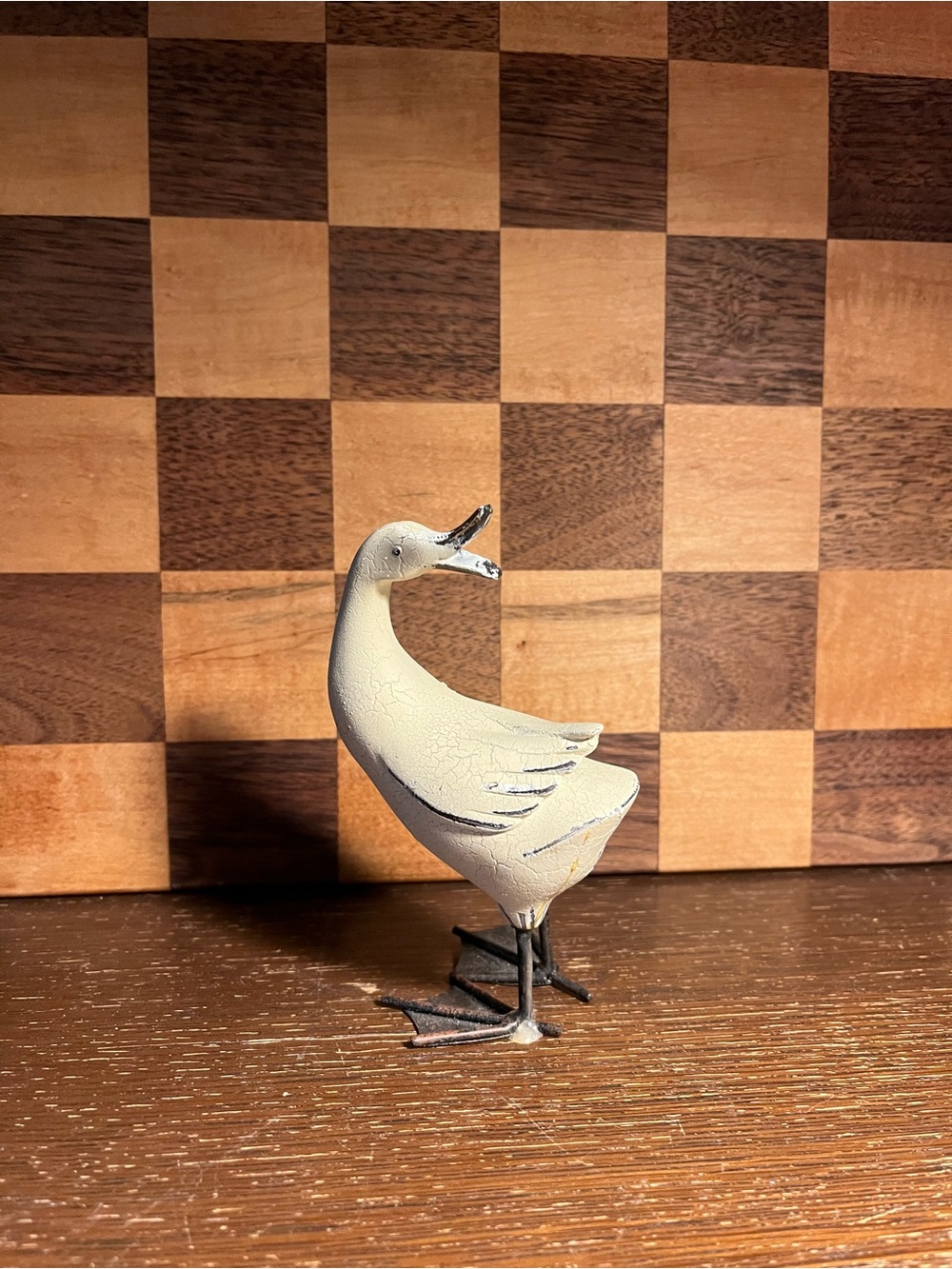 Vintage Decorative Duck, Metal Feet A548, Glue Drip
